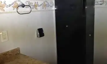 Imagem 2: Apartamento com Vista Eterna para o Mar