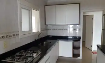 Imagem 3: Apartamento com Vista Eterna para o Mar