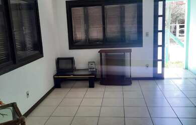 Imagem 3: Casa 4 Dormitórios em Capão Novo