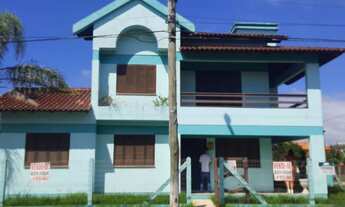 Imagem: Casa 4 Dormitórios em Capão Novo