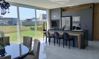 Imagem: Casa de Altíssimo Padrão no Capão Ilhas