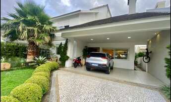 Imagem: Casa 4 Suítes no Condado de Capão