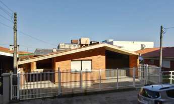 Imagem: Casa 3 Dormitórios em Zona Nova