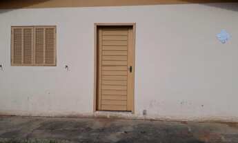 Imagem 2: 2 CASAS BEM LOCALIZADAS LOTEAMENTO VITORIA