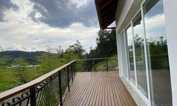 Imagem 5: ALPHAVILLE GRAMADO RS. - LINDA e Novíssima CASA