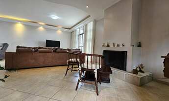 Imagem: Casa a venda com 3 dormitórios (1 suíte)