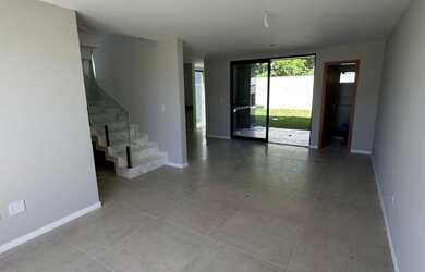 Imagem 2: Casa no Vila Florença - R$950.000 - 4 quartos - Nascente - Abrantes - Camaçari/BA