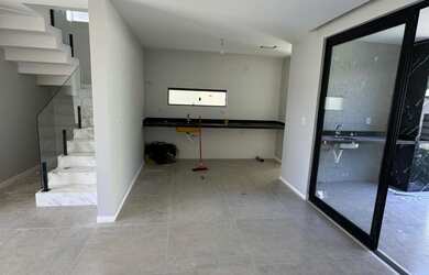 Imagem 3: Casa no Vila Florença - R$950.000 - 4 quartos - Nascente - Abrantes - Camaçari/BA