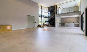 Imagem 3: Casa contemporânea, nova com 550m², 04 suítes, lazer completo