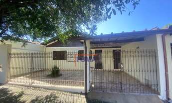 Imagem: Casa com 3 Dormitorio(s) localizado(a) no