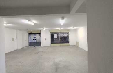 Imagem 6: Sala Comercial para Aluguel em Canoas - Centro - 98m² - Banheiro