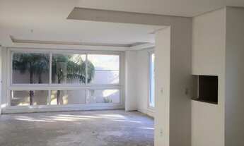 Imagem 2: Apartamento com 2 suites de 220 m² com Garden