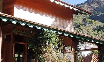 Imagem 2: Casa de Alto Padrão em Teresópolis ( Bairro : Iúcas