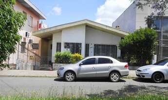 Imagem: Casa Residencial com 3 Dormitorio(s) localizado(a)