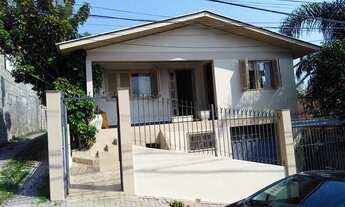 Imagem: Casa Residencial com 3 Dormitorio(s) localizado(a)