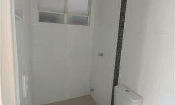 Imagem 6: Cobertura em Lourdes próximo à Igreja