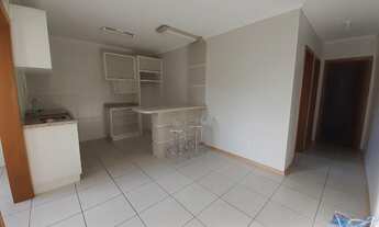 Imagem 2: Apartamento com 2 Dormitorio(s) localizado(a) no bairro Desvio Rizzo em Caxias do Sul / R