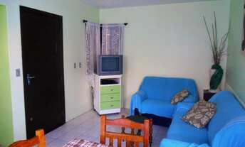 Imagem 4: OFERTA ESPECIAL !!!! SOBRADO A UMA QUADRA DO MAR !!!!