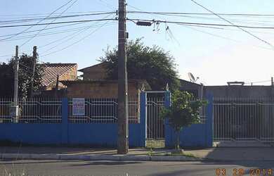 Imagem 2: Casa com 2 Dormitorio(s) localizado(a) no bairro Santo Operário em Canoas / Rio Grande do