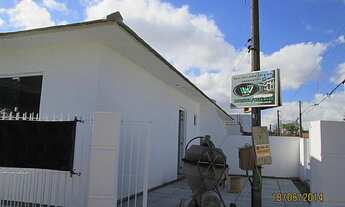 Imagem 1: Casa com 2 Dormitorio(s) localizado(a) no bairro Harmonia em Canoas / Rio Grande do Sul R