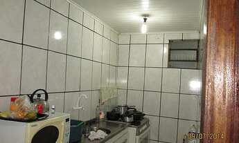 Imagem 2: Casa com 2 Dormitorio(s) localizado(a) no bairro Guajuviras em Canoas / Rio Grande do Sul