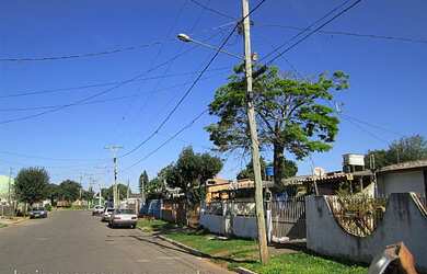 Imagem 3: Casa com 2 Dormitorio(s) localizado(a) no bairro Guajuviras em Canoas / Rio Grande do Sul