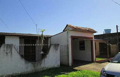 Imagem 4: Casa com 2 Dormitorio(s) localizado(a) no bairro Guajuviras em Canoas / Rio Grande do Sul