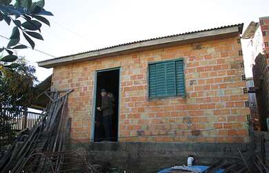 Imagem 4: Casa com 2 Dormitorio(s) localizado(a) no bairro Jardim América em Sapucaia do Sul / Rio