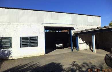 Imagem 2: Casa com 3 Dormitorio(s) localizado(a) no bairro Nossa Senhora das Graças em Canoas / Rio