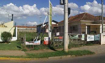 Imagem: Casa com 4 Dormitorio(s) localizado(a) no