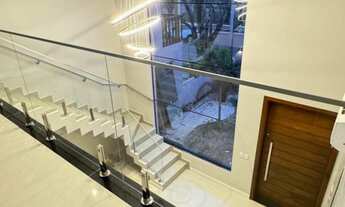 Imagem 5: EXCELENTE SOBRADO, 3 vagas na garagem, 20M² de Área Construída