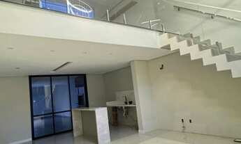 Imagem 4: EXCELENTE SOBRADO, 3 vagas na garagem, 20M² de Área Construída