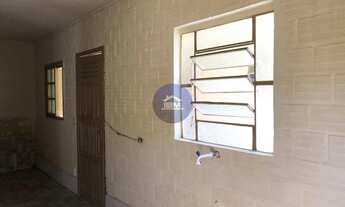 Imagem 2: Casa com 2 Dormitorio(s) localizado(a) no bairro Mathias Velho em Canoas / Rio Grande do