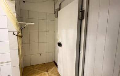 Imagem 3: LOCAÇÃO - LOJA COMERCIAL COM RESIDÊNCIA