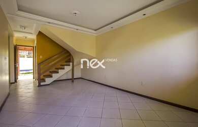 Imagem 2: Casa com 2 Dormitorio(s) localizado(a) no bairro GuarujÃ¡ em Porto Alegre / Rio Grande do