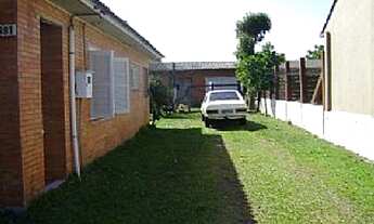 Imagem 2: Casa com 3 Dormitorio(s) localizado(a) no bairro Centro em Capão da Canoa / Rio Grande do