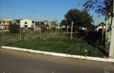 Imagem: Terreno com 3 Dormitorio(s) localizado(a)