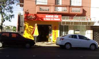 Imagem: Casa com 3 Dormitorio(s) localizado(a) no