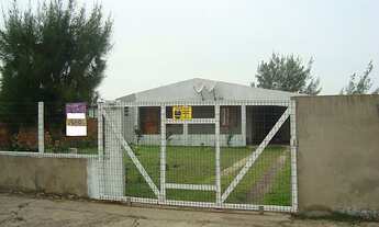 Imagem 2: Casa Residencial com 3 Dormitorio(s) localizado(a) no bairro Ildo Meneguetti em Cidreira