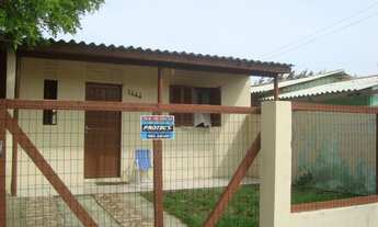 Imagem 3: Casa com 2 Dormitorio(s) localizado(a) no bairro Nazaré em Cidreira / Rio Grande do Sul R