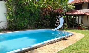 Imagem 7: Casa com piscina