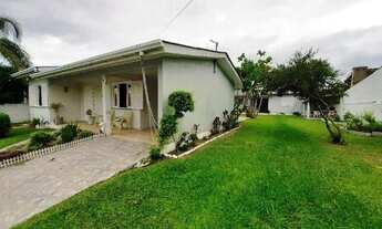 Imagem: Casa no recanto da lagoa