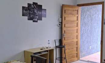 Imagem 4: Casa de alvenaria com sala e cozinha conjugadas - Venda