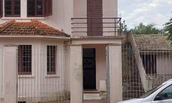 Imagem: Sobrado com 2 Dormitorio(s) localizado(a)