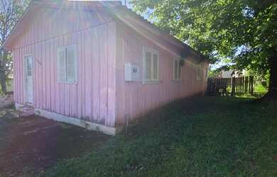 Imagem 2: Vende-se terreno, 559M² de Área Construída