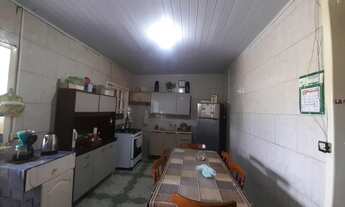 Imagem: Casa com 3 Dormitorio(s) localizado(a) no