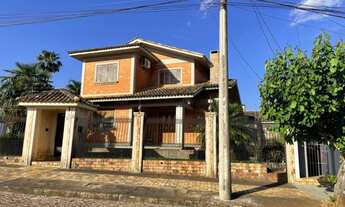 Imagem 2: Sobrado com 4 Dormitorio(s) localizado(a) no bairro Ponche Verde em Cachoeira do Sul / Ri