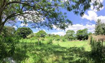 Imagem 3: Terreno plano à venda