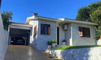 Imagem: Casa de alvenaria com quiosque