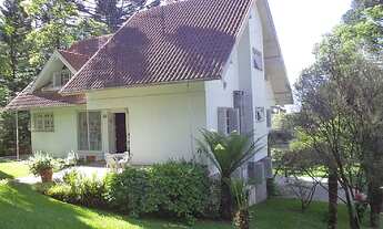 Imagem 2: Casa com 5 Dormitorio(s) localizado(a) no bairro PLANALTO em GRAMADO / Rio Grande do Sul